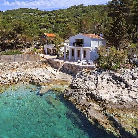 Villa Mendes Zastražišće Exteriér fotografie
