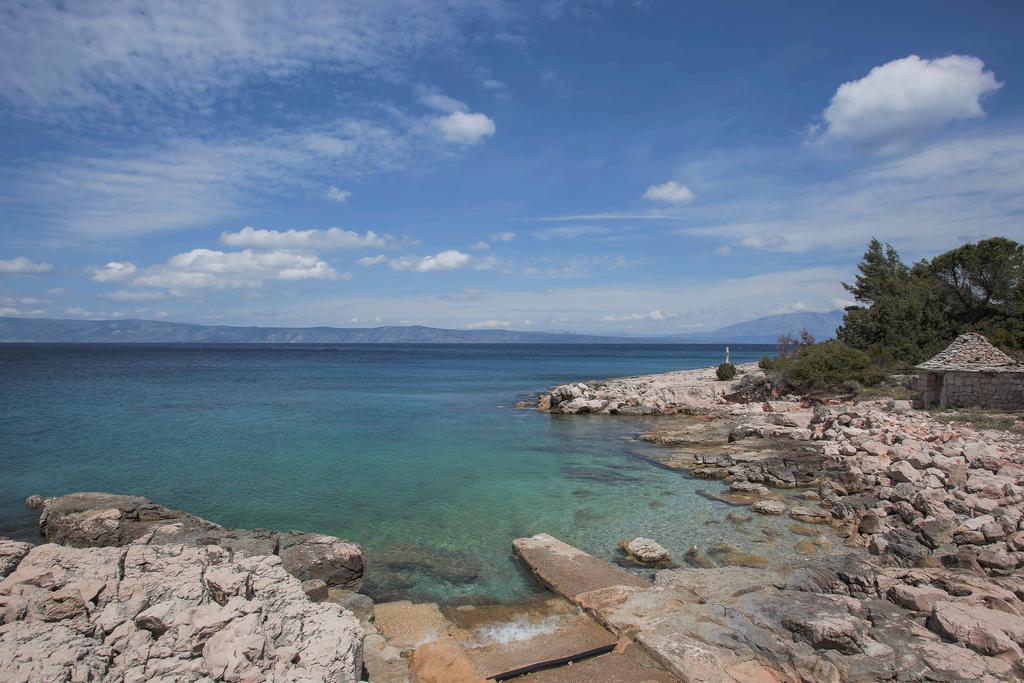 Villa Mendes Zastražišće Exteriér fotografie