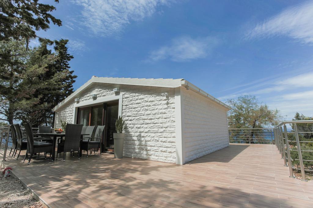 Villa Mendes Zastražišće Exteriér fotografie