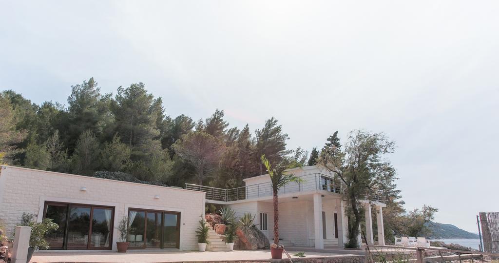Villa Mendes Zastražišće Exteriér fotografie